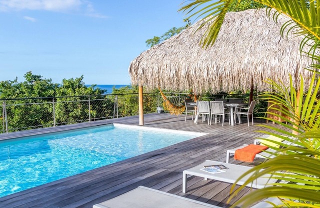 Apartment-Royal-Wet room-Partial sea view-Piscine et Salle de Sport