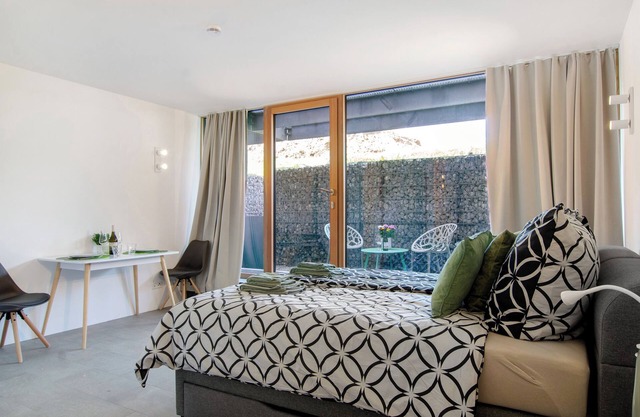 Apartment 'Seenahes C1 In Öhningen' with Shared Terrace and Wi-Fi