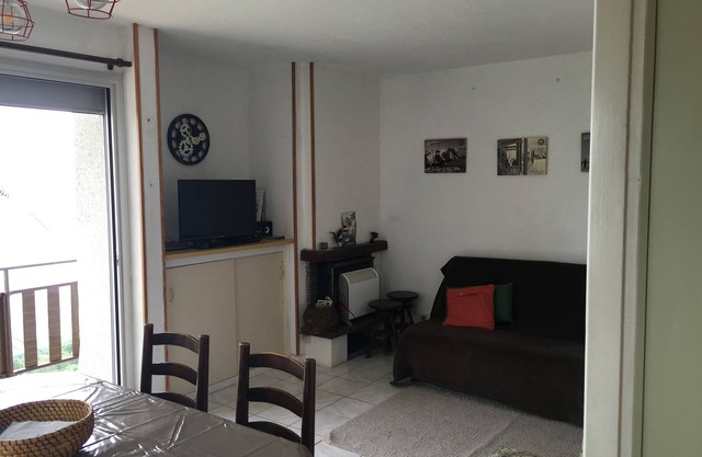 Apartment sleeps 6 at Pla d'Adet in SAINT LARY SOULAN