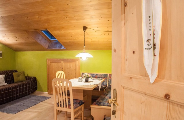 Apartment 'Stampferhof Aicha' with Mountain View, Shared Terrace and Wi-Fi