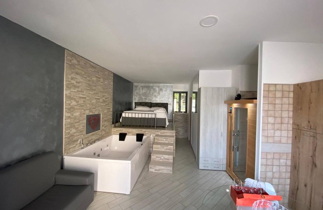 Apartment 'Sweetlove' with Mountain View, Wi-Fi and Air Conditioning