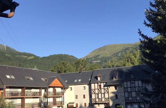 Apartment T3 4 pers. Saint Lary Soulan mountain view