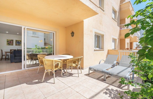 Apartment 'Talaia' with Private Terrace, Wi-Fi and Air Conditioning