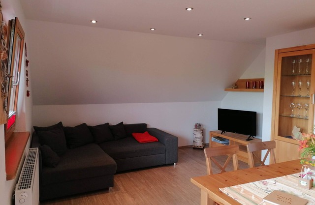 Apartment 'Talblick, 75sqm' with Mountain View, Balcony and Wi-Fi