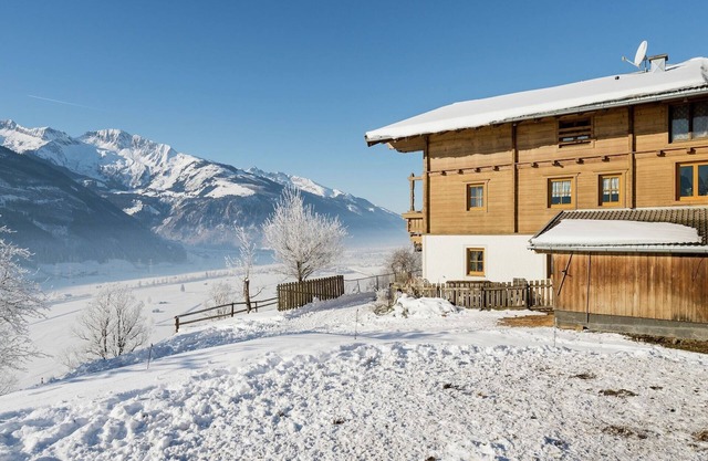 Apartment Uttendorf near Ski Slopes