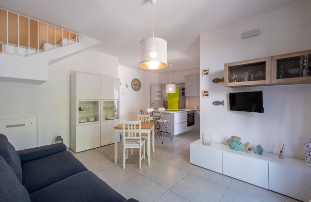 Apartment 'Villa Alessia' with Sea View, Wi-Fi and Air Conditioning