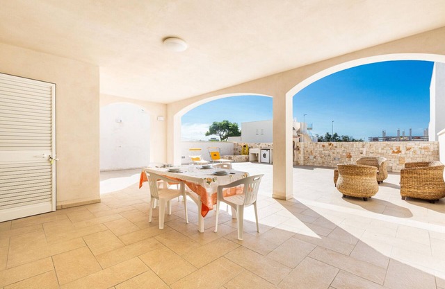 Apartment 'Villetta Enjoy' with Private Terrace and Air Conditioning