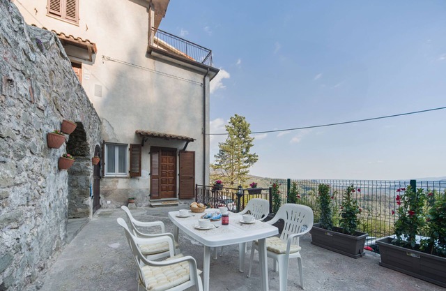 Apartment Viola by Interhome