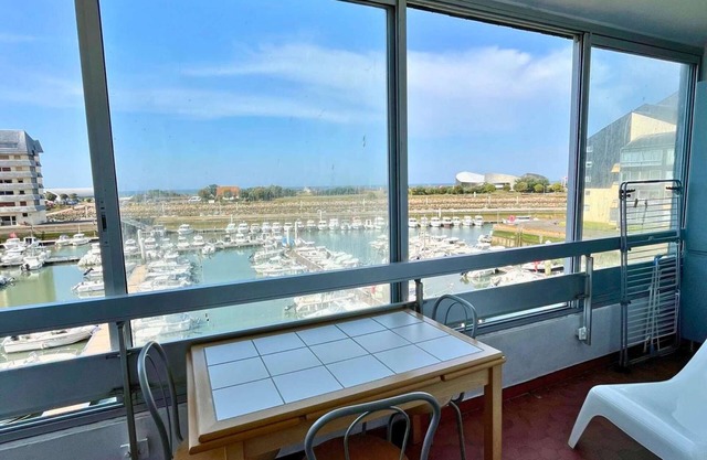 Apartment with sea and marina view - Loggia - Parking