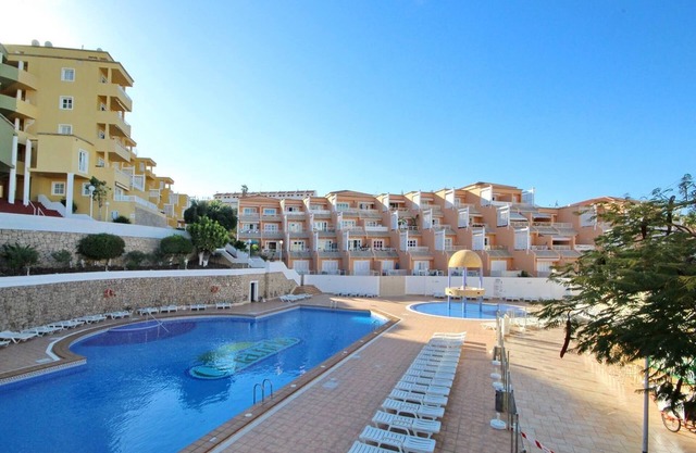 Apartment with a pool in Costa Adeje