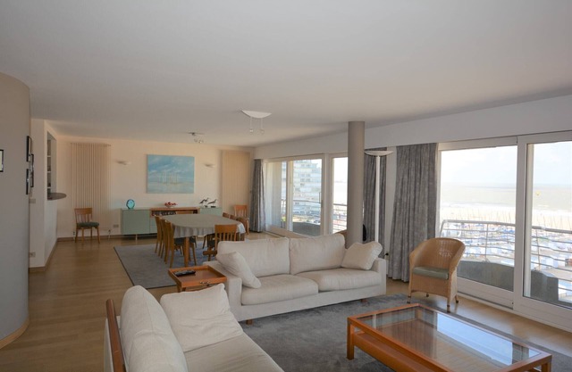 Apartment with views of Sailing Club