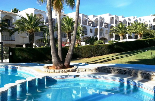 Apartments with swimming pool. Ref. Font Nova-46