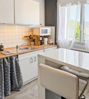 App chaleureux aux portes d Aurillac, 4 voyageurs