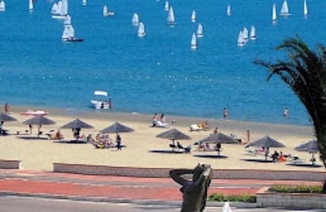 app.mansardato sea view mountains 30mt. from the free beach of Tortoreto