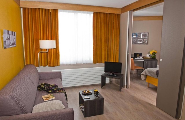 Appart 2 P 4 pers Parking Paris Parc Expo Porte de Versailles