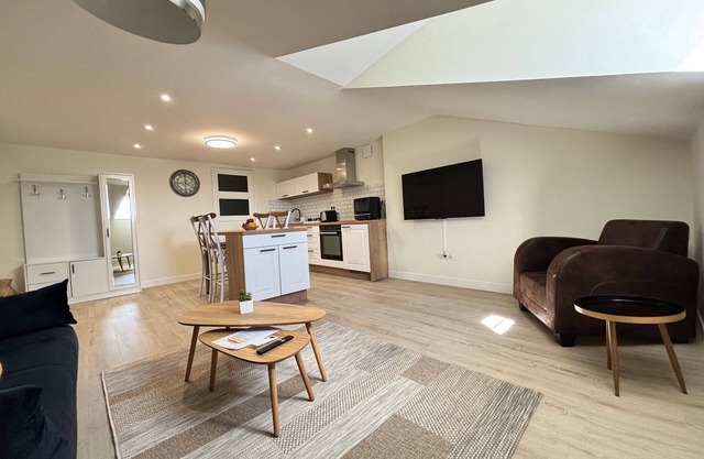 Appart 6, Attractive air-conditioned apartment on the 3rd and top floor of a beautiful building