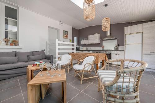 Appart-patio Centre-ville à 100m de la plage