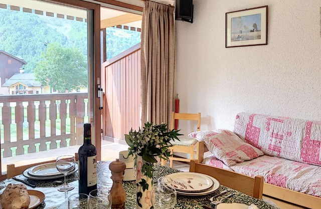 Appartement lumineux au pied des pistes avec terrasse sud, Les Belleville - FR-1-344-296