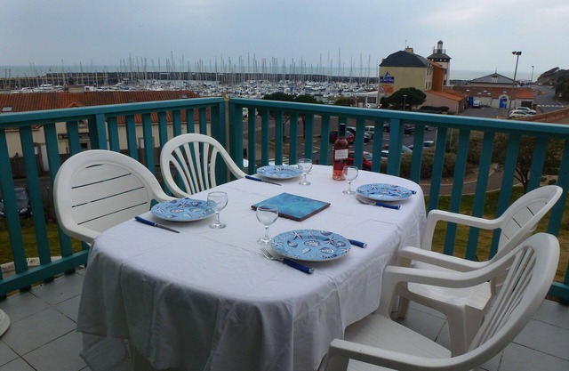 Appartement mer vue et port piscine chauffée et Golf résidence Pierre & Vacances