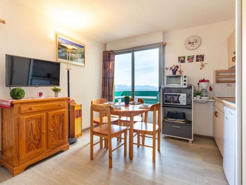 Appartement 4 pers. accès direct pistes ski - FR-1-296-504