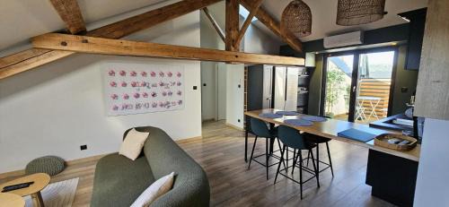 Appartement 70m2 - 2 chambres - terrasse - parking gratuit