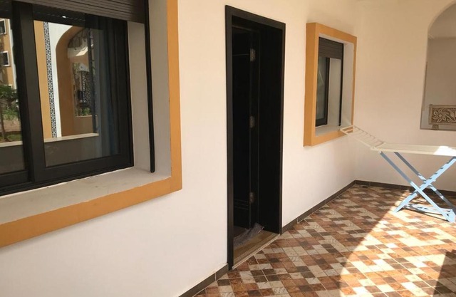 Appartement au RDC dans une résidence fermée