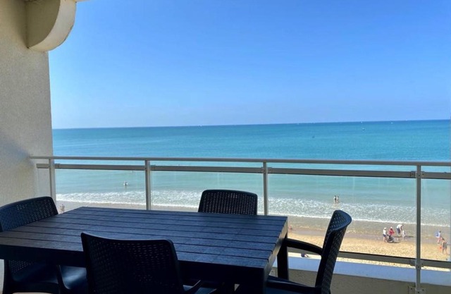 Appartement avec balcon-terrasse, parking privatif et accès plage à Longeville-sur-Mer - FR-1-336-28