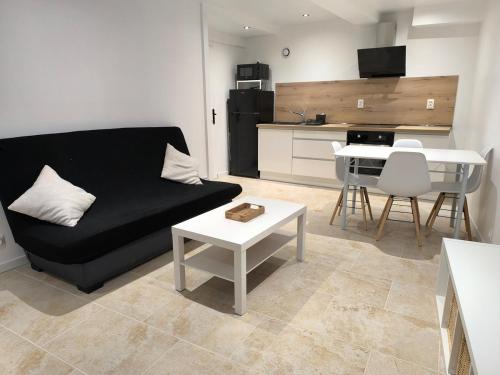 Appartement avec une chambre et tout équipé dans centre ville