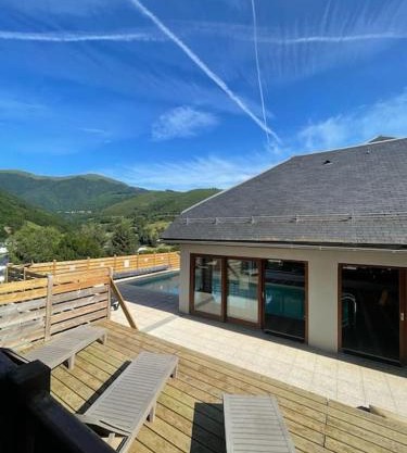 Appartement avec vue sur les montagnes - Au calme et proche du centre ville