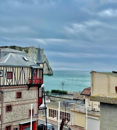 Appartement centre ville, 50m plage