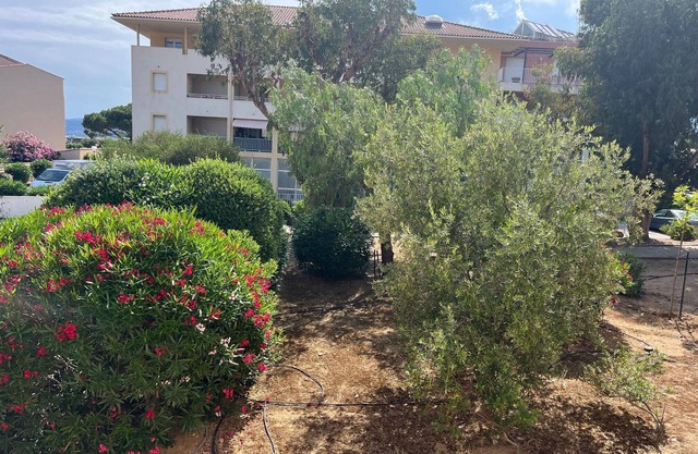 Appartement Confortable au Calme, à Deux pas de la Plage et du Port