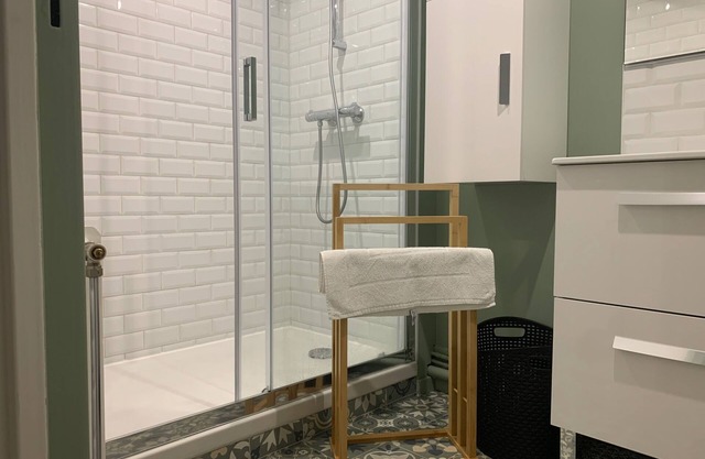 Appartement Cosy en Plein Centre Ville - 4 Personnes - Wifi