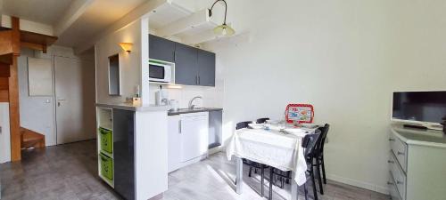 Appartement dans résidence avec piscine