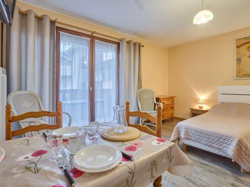 Appartement T1 bis lumineux avec balcon, parking, et Wifi - 2 personnes - FR-1-841-63