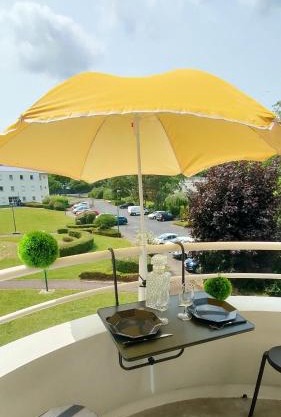 Appartement Le doux Viking, balcon & parking privé proche Zénith Caen