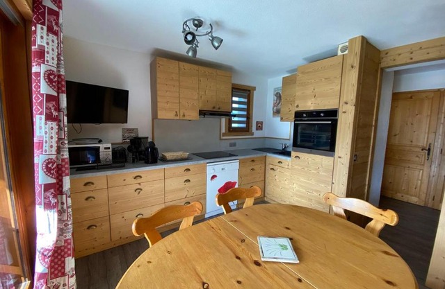 Appartement lumineux, 5 personnes, 2 chambres - OCI04