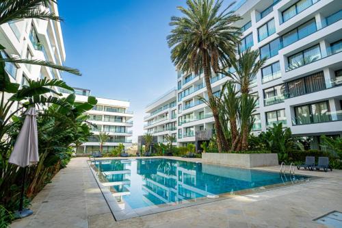 Appartement luxueux avec piscine - Malabata Hills - Proche de la plage et du célèbre parc Villa Harris - AC, WIFI, IPTV