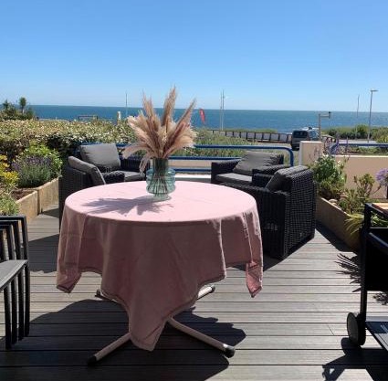 Appartement rénové dans résidence de vacances proche océan Les Sables