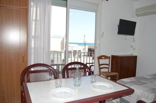 Appartement studio 4 couchages SAINT CYPRIEN SC610-011