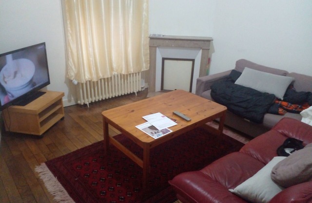 Appartement T2 de 42m2 Equipe Pres du Metro et Commerce