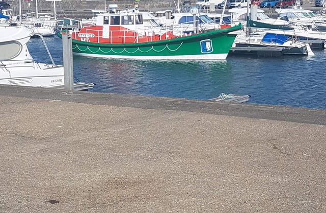 Appartement vue sur le Port de Plaisance et la ria