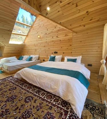 Apple Land by Naavagat