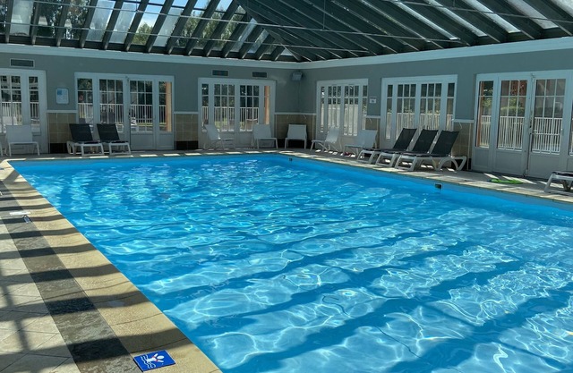 Appt 4/5 Personnes Avec Piscine Tennis et Aire de Jeux