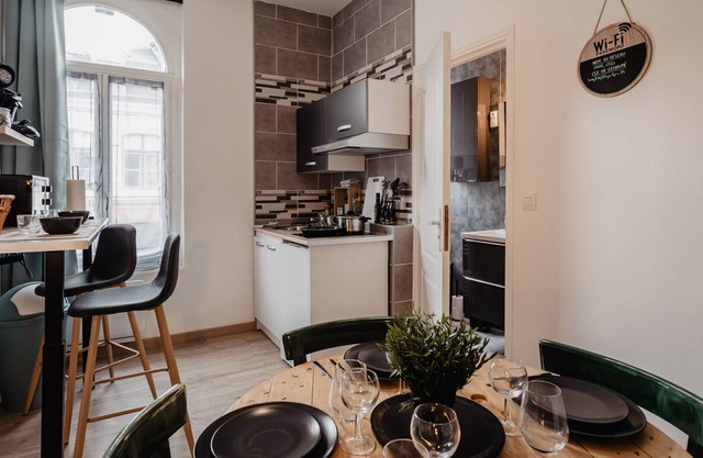 Apt 102-Apartment-Ensuite with Shower