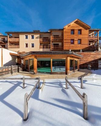 Apt cosy, pied des pistes, résidence confort & spa