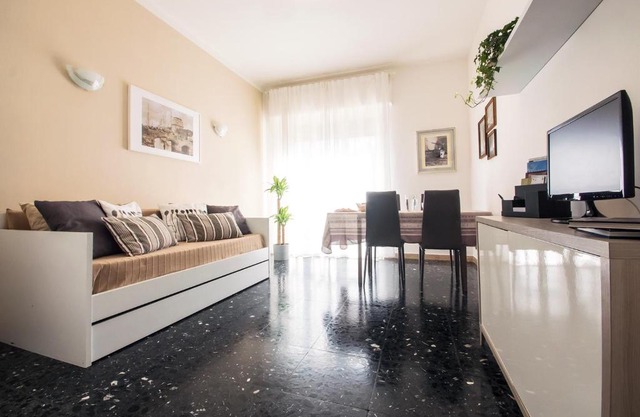 Apt luminoso, spazioso con Aria condiz e bici