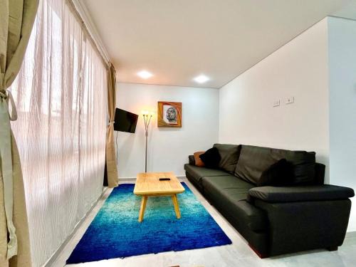 Apto 302 - Estrena hermoso y tranquilo apto, buena ubicación