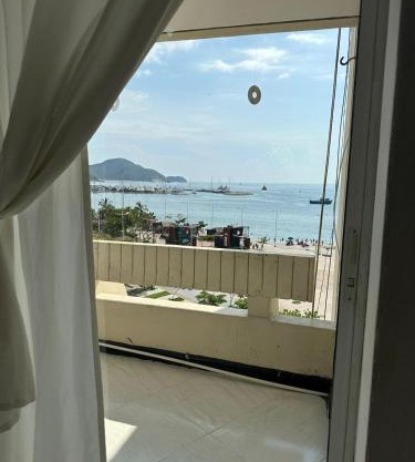 Apto704 CON VISTA AL MAR BAHÍA DE SANTA MARTA