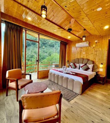Apurwa Grand Resort