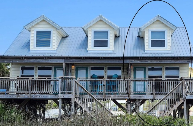Aqua Essence - Unit 3 - Gulf Front, Pet Friendly, Save 15% on 25' Bookings!